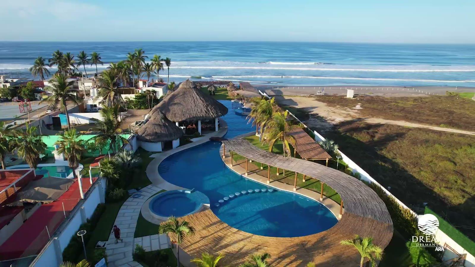 Beach club privado con vista al Pacífico